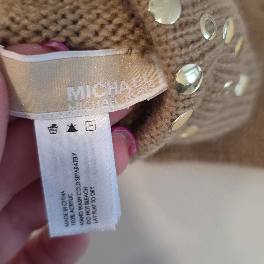 Like New Michael Kors Winter Gloves